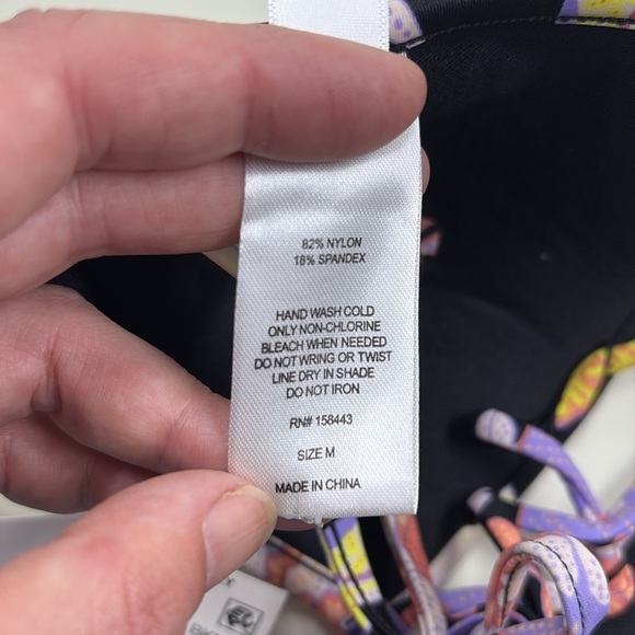 HULA HONEY Women's Black Stretch Lace-Up Tie Luna Triangle Swimsuit Top M NWT - Picture 5 of 6